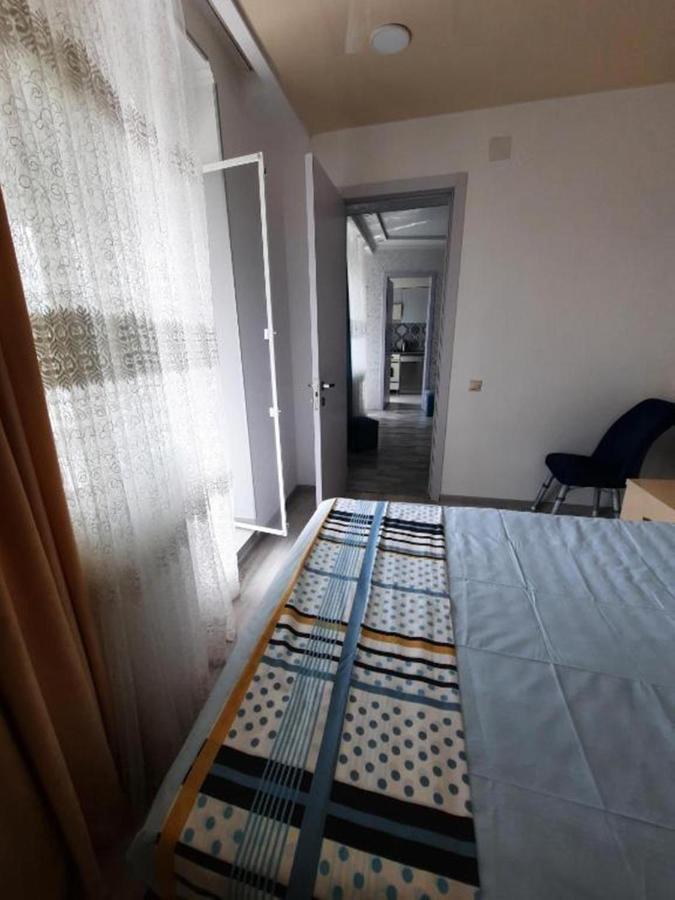 Apartment Desi With Sea View On The Beach In Batumi Eksteriør bilde